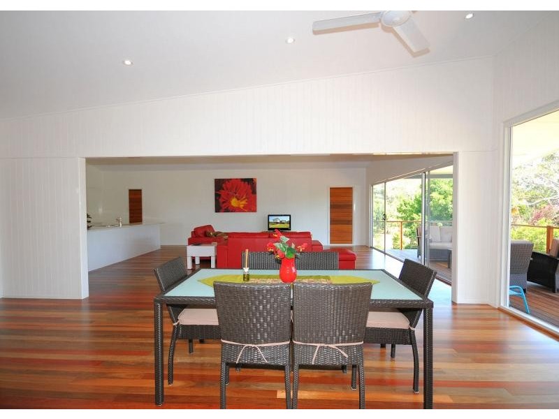 178 Kingfisher Pde, Toogoom QLD 4655