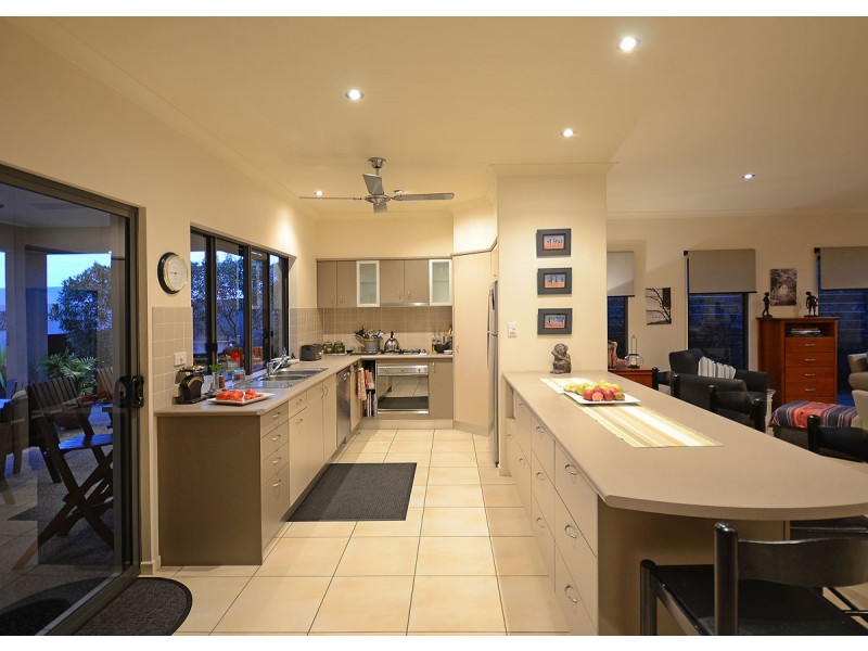 40 Lucas Drive, Burrum Heads QLD 4659