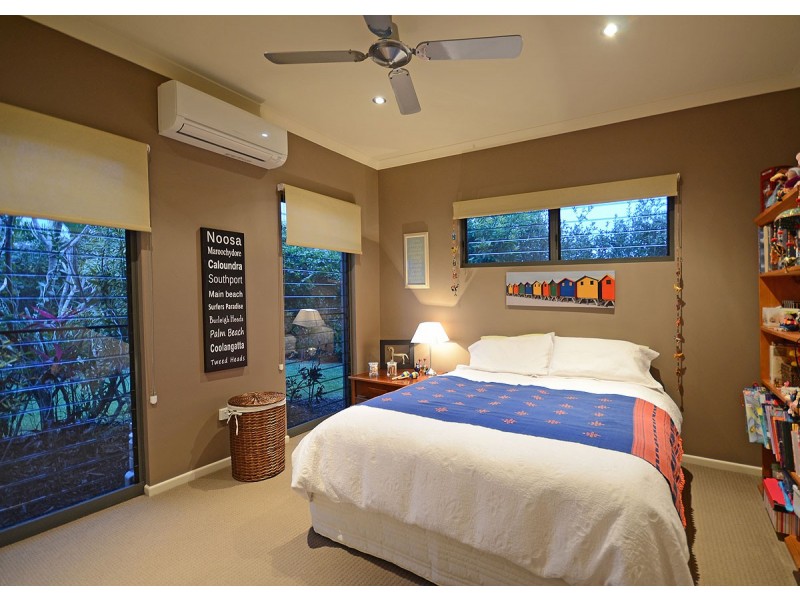 40 Lucas Drive, Burrum Heads QLD 4659