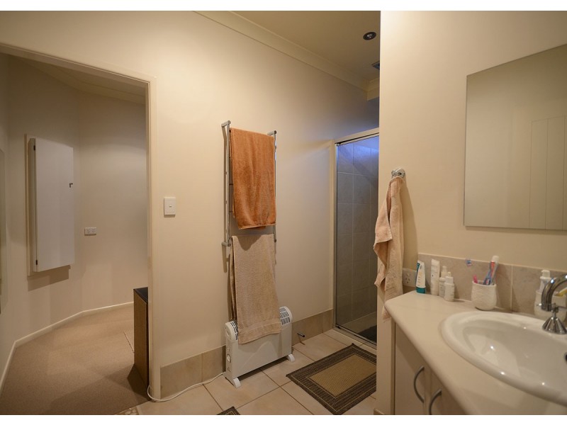 40 Lucas Drive, Burrum Heads QLD 4659