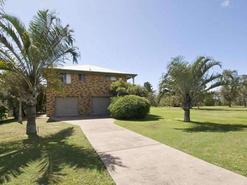 48 Beach Drive, Burrum Heads QLD 4659