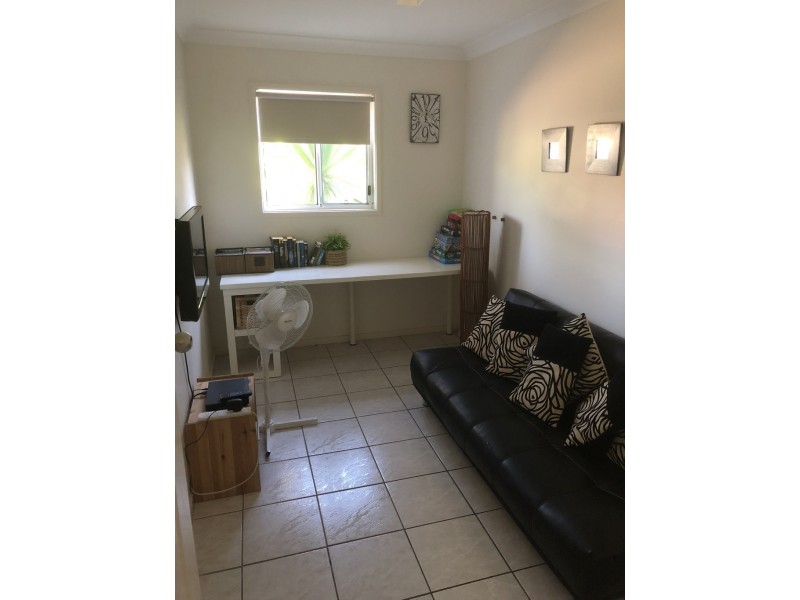 130 Kingfisher Pde, Toogoom QLD 4655