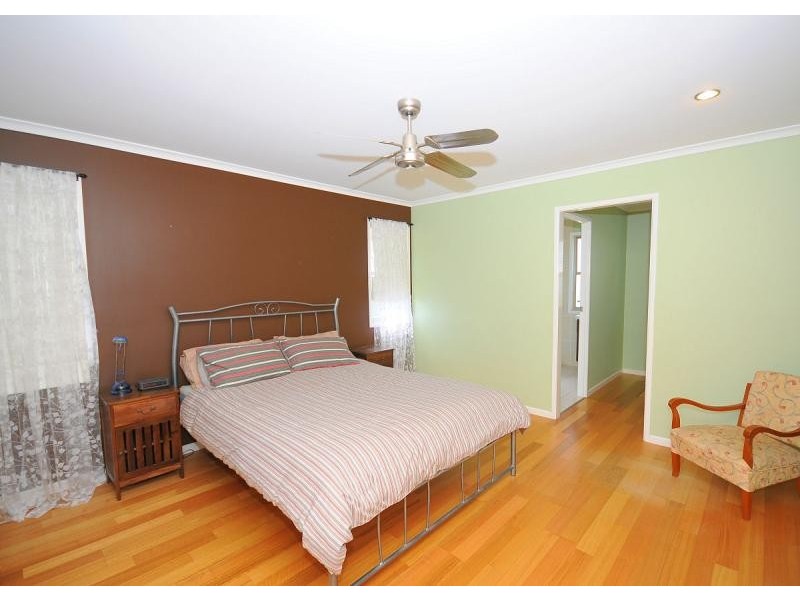 37 Traviston Way, Burrum Heads QLD 4659