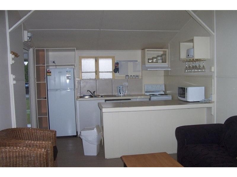 40 Moreton Street, Toogoom QLD 4655
