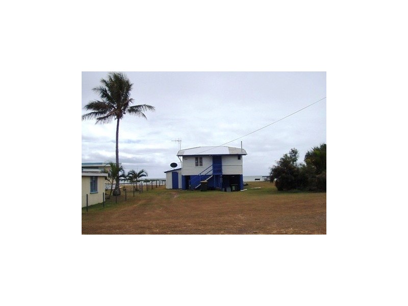 40 Moreton Street, Toogoom QLD 4655