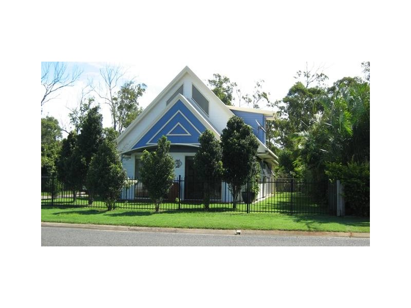 15 Lakeside Drive,, Burrum Heads QLD 4659