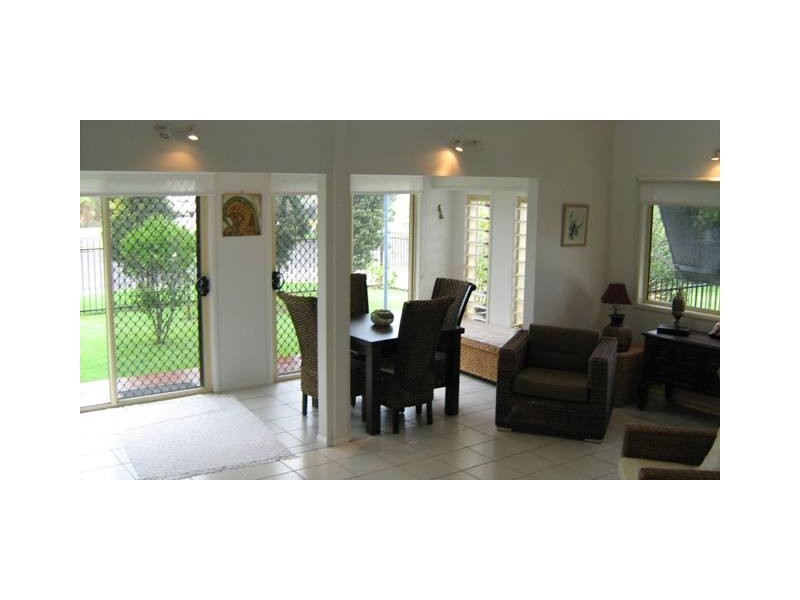 15 Lakeside Drive,, Burrum Heads QLD 4659
