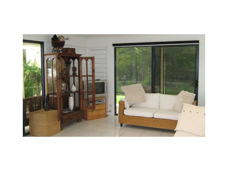 15 Lakeside Drive,, Burrum Heads QLD 4659