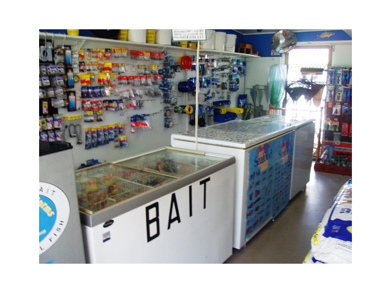 Shop 4/51 Burrum Street, Burrum Heads QLD 4659