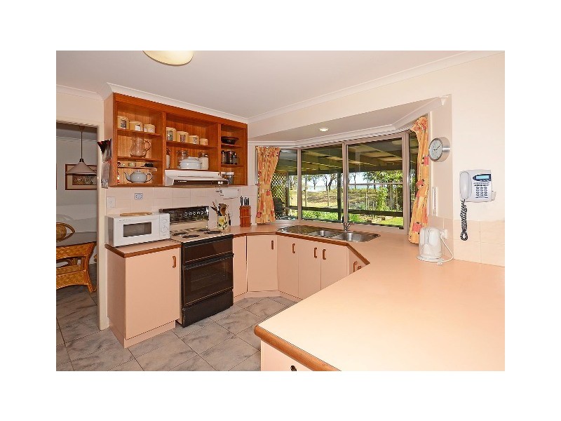 128 Burrum Street, Burrum Heads QLD 4659