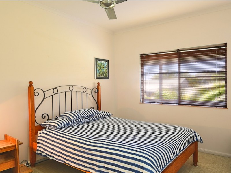 102 Riverview Drive, Burrum Heads QLD 4659