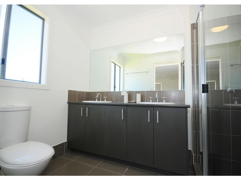 2 Tamarind Close, Burrum Heads QLD 4659