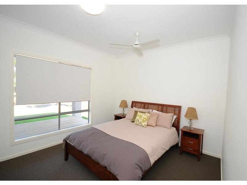 2 Tamarind Close, Burrum Heads QLD 4659