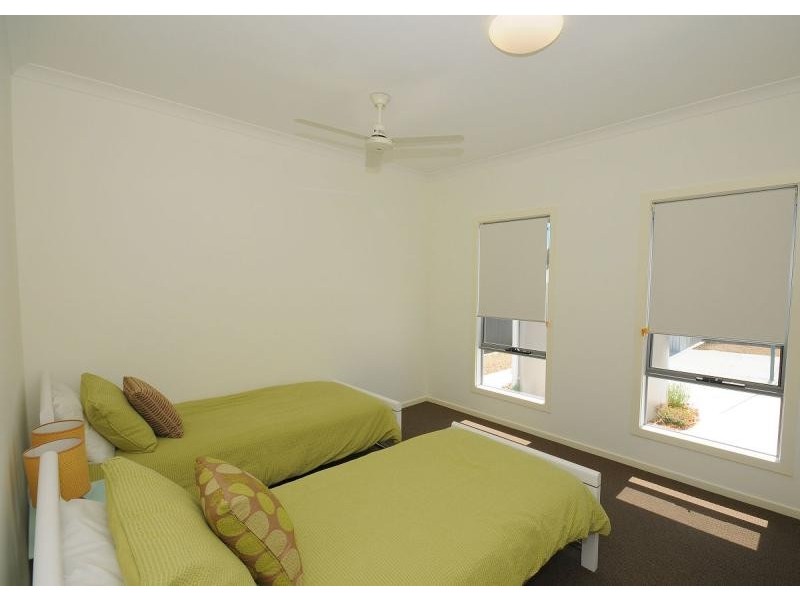 2 Tamarind Close, Burrum Heads QLD 4659