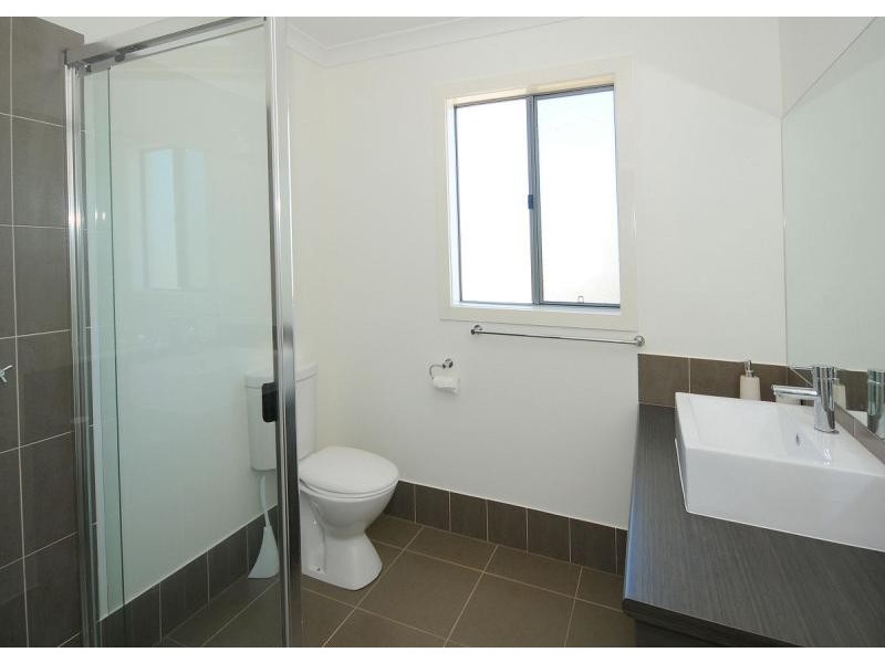 2 Tamarind Close, Burrum Heads QLD 4659