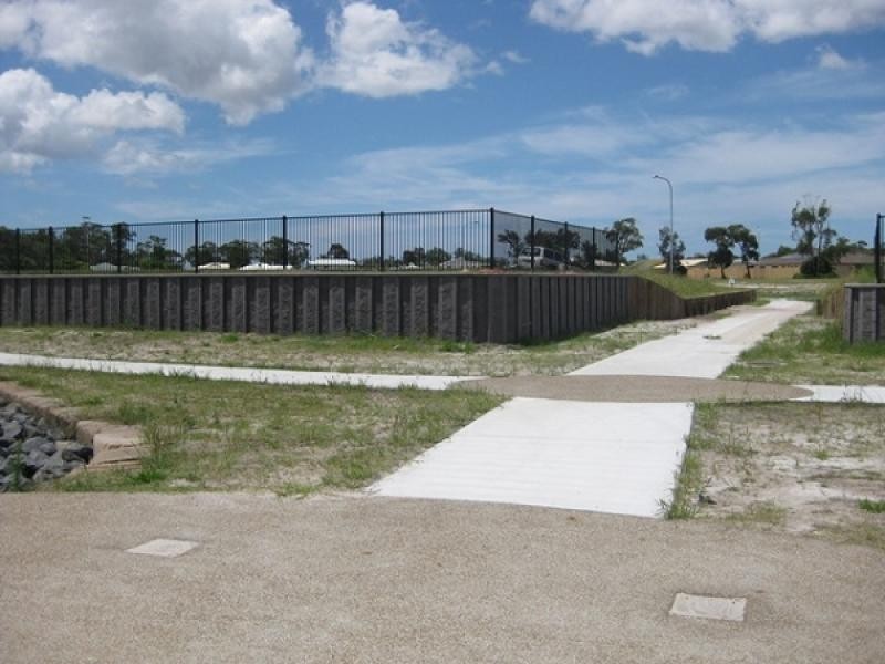 28 Honey Myrtle Close, Burrum Heads QLD 4659