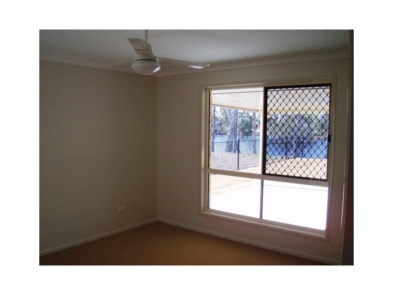 19 Sirenia Drive, Burrum Heads QLD 4659