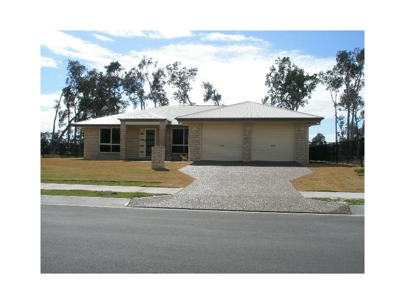 19 Sirenia Drive, Burrum Heads QLD 4659