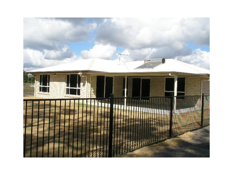 19 Sirenia Drive, Burrum Heads QLD 4659