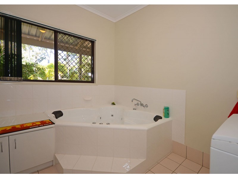 22 Dreamtime Avenue, Burrum Heads QLD 4659