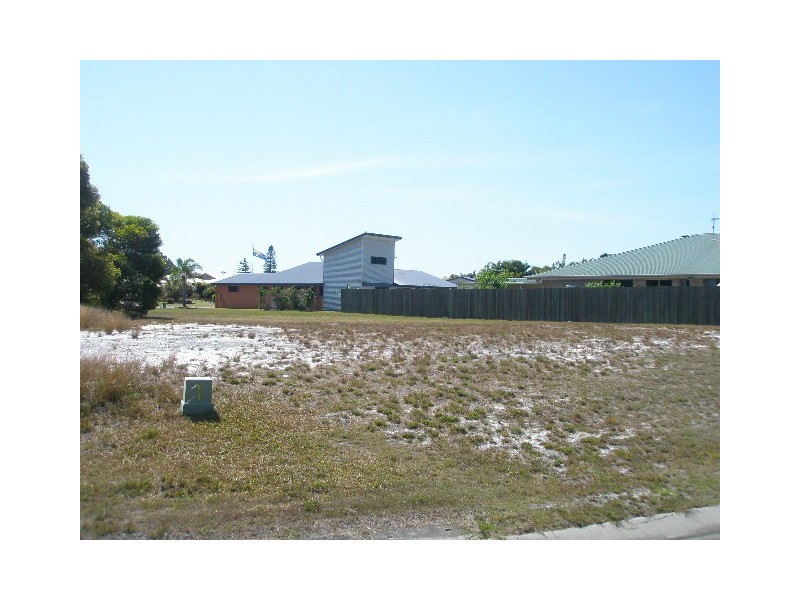 37 Sunrise Crescent, Burrum Heads QLD 4659