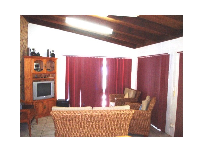 84 Burrum Street, Burrum Heads QLD 4659