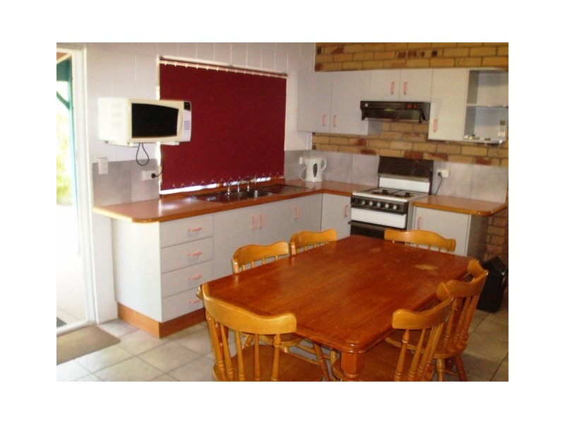 84 Burrum Street, Burrum Heads QLD 4659