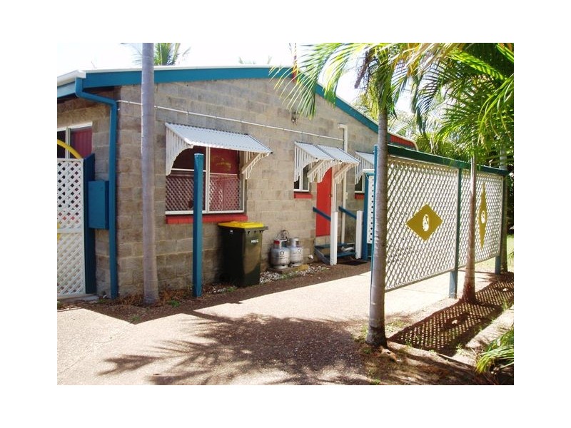 84 Burrum Street, Burrum Heads QLD 4659