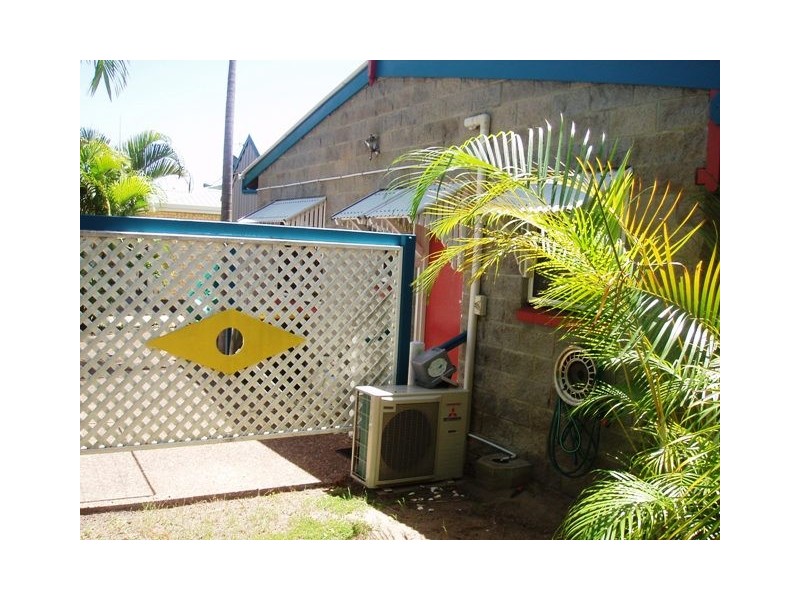 84 Burrum Street, Burrum Heads QLD 4659