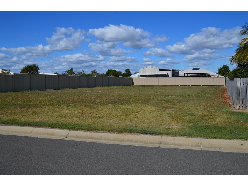 39 Traviston Way, Burrum Heads QLD 4659