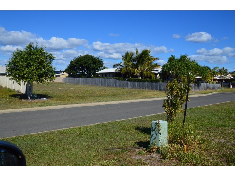 39 Traviston Way, Burrum Heads QLD 4659