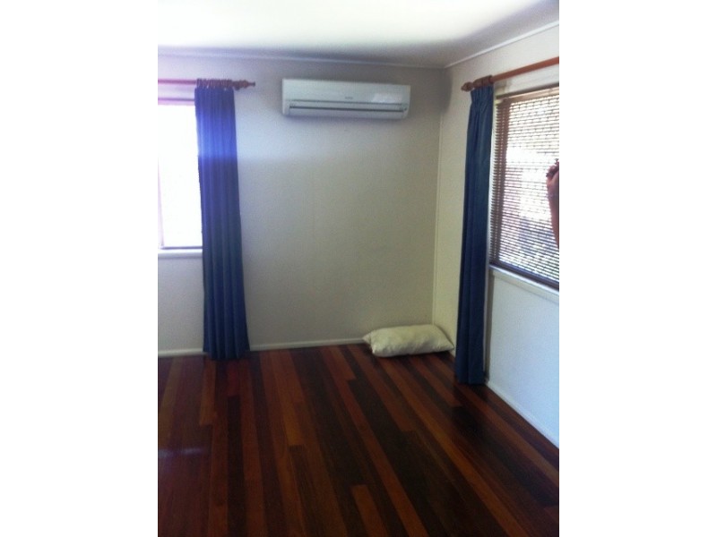 19 Hoffman Street, Burrum Heads QLD 4659