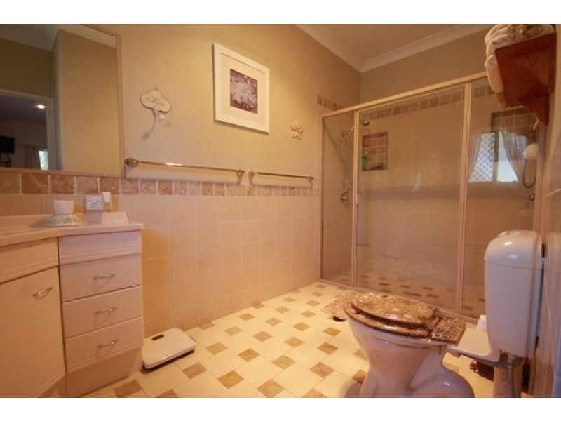 2 Oakes Drive, Burrum Heads QLD 4659