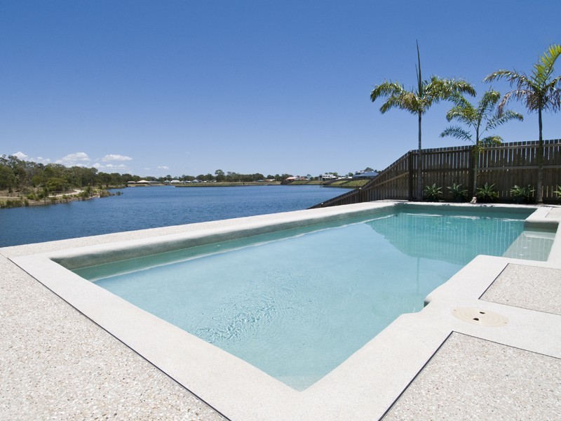 105 Northshore Ave, Toogoom QLD 4655