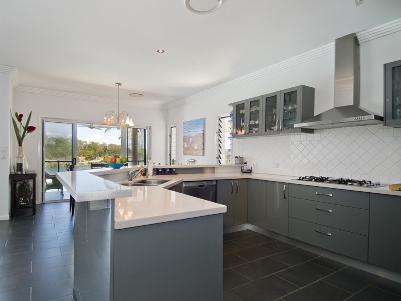 105 Northshore Ave, Toogoom QLD 4655