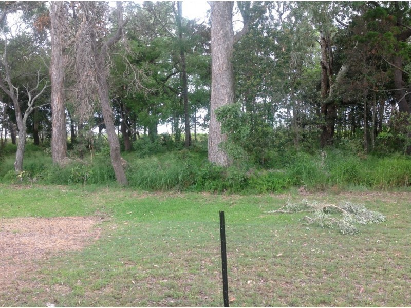 124 Kingfisher Parade, Toogoom QLD 4655