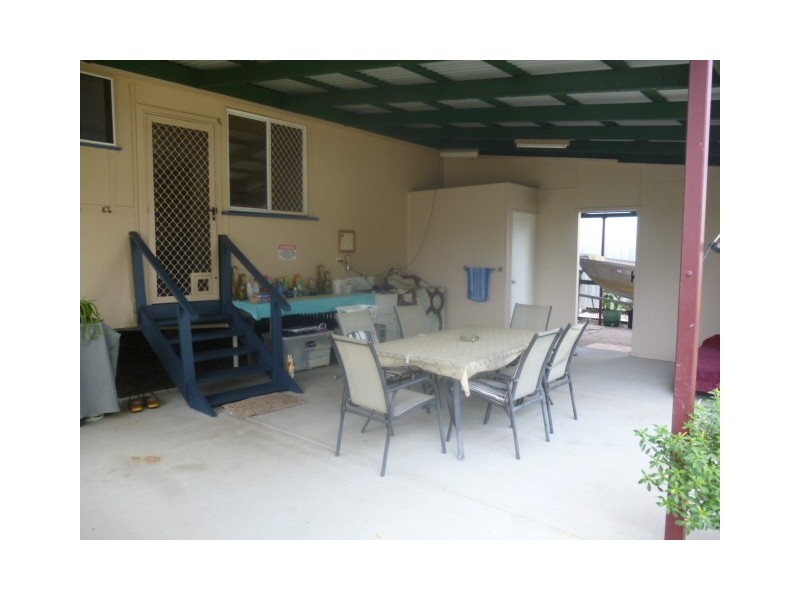 9 Howard Street, Burrum Heads QLD 4659