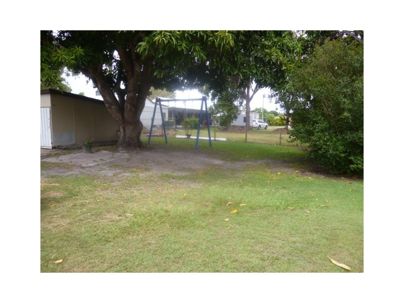 9 Howard Street, Burrum Heads QLD 4659