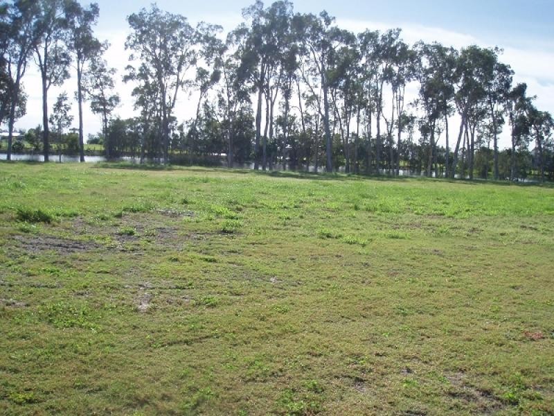 29 Sirenia Dr, Burrum Heads QLD 4659