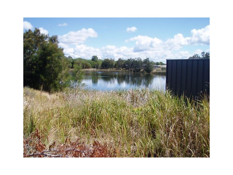 65 Beach Dr, Burrum Heads QLD 4659