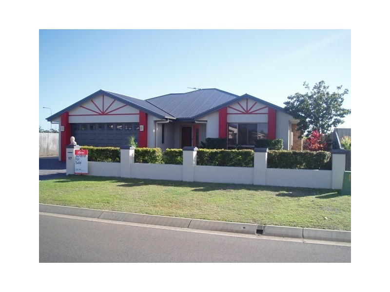 17 Noeme Street, Burrum Heads QLD 4659