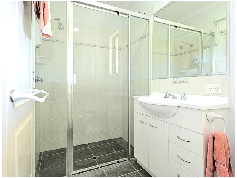 10 Brypat Close, Burrum Heads QLD 4659