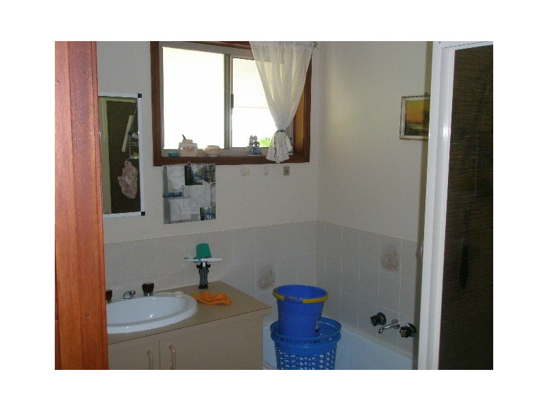 34 Dreamtime Avenue, Burrum Heads QLD 4659