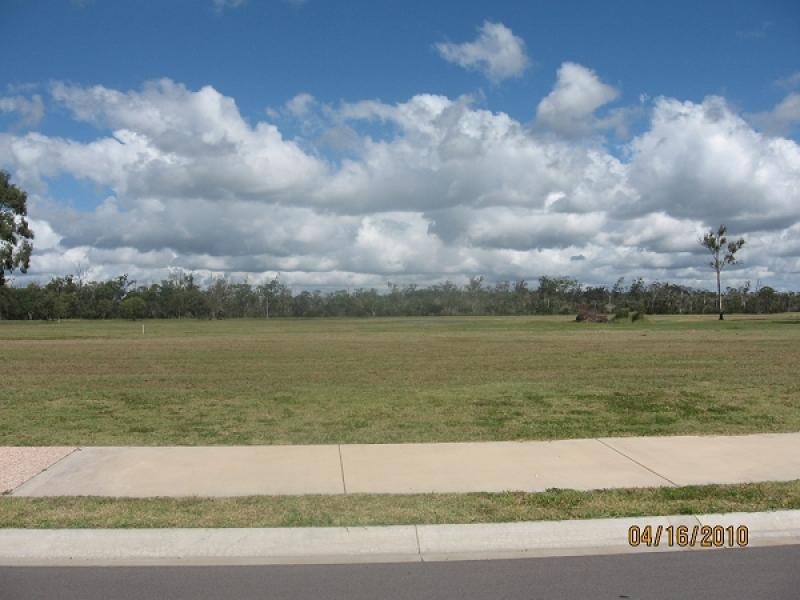 34 Sirenia Drive, Burrum Heads QLD 4659