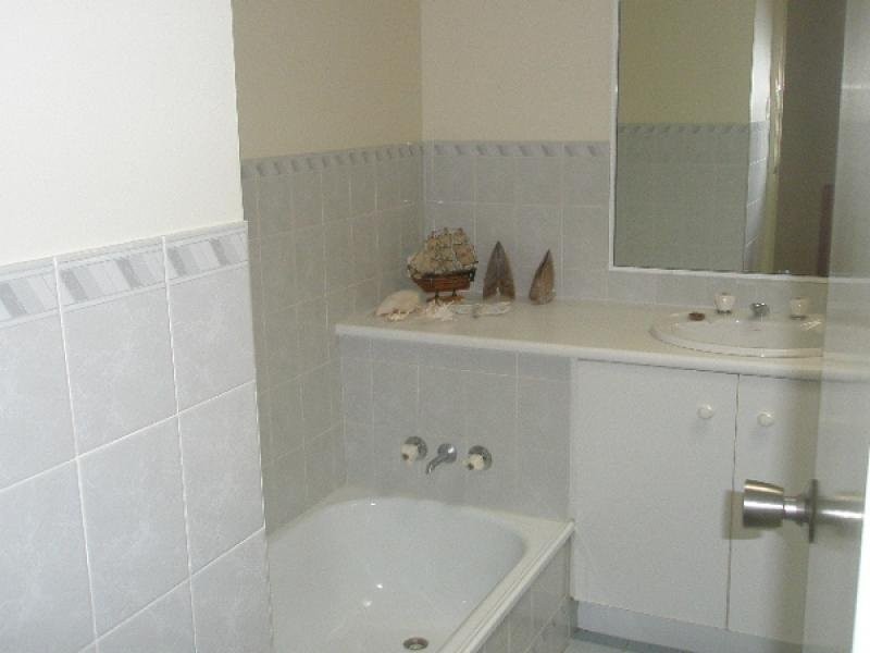 4/110 Burrum Street, Burrum Heads QLD 4659