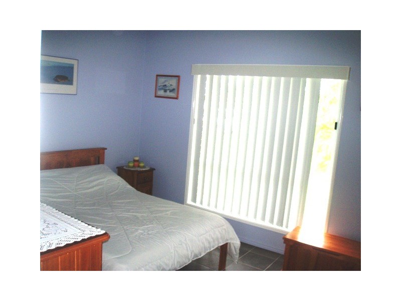 2-6 Colman Cres, Burrum River QLD 4659
