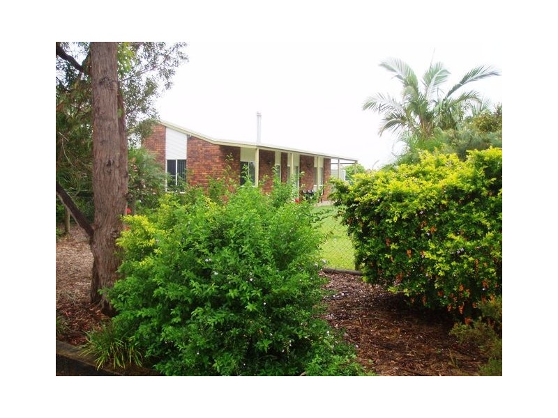 2-6 Colman Cres, Burrum River QLD 4659