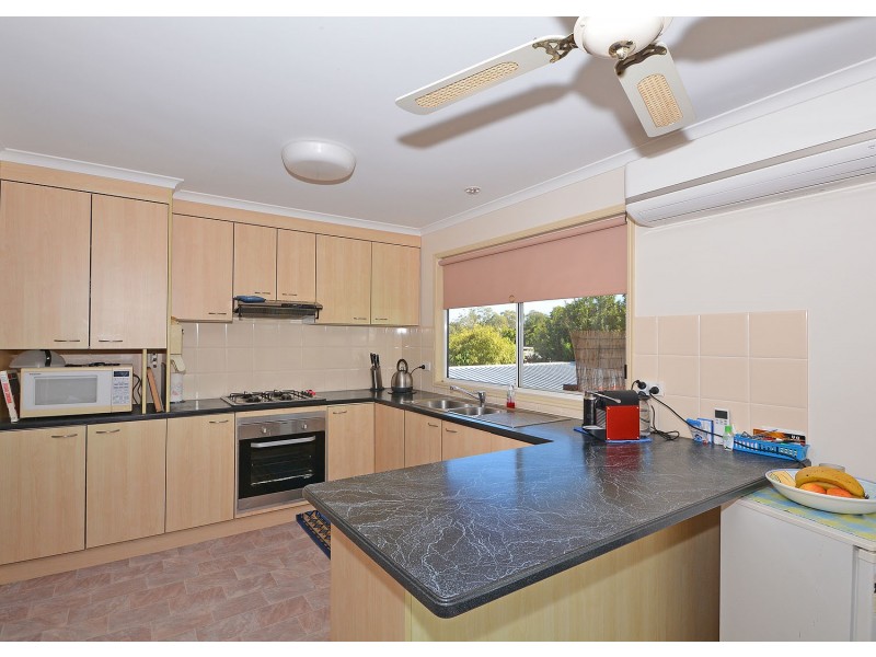22 Beach Drive, Burrum Heads QLD 4659