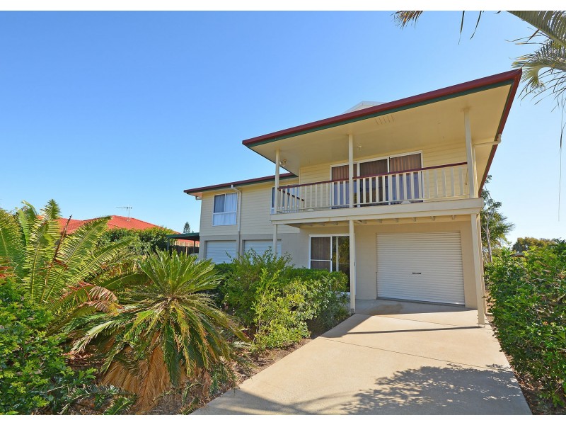 22 Beach Drive, Burrum Heads QLD 4659