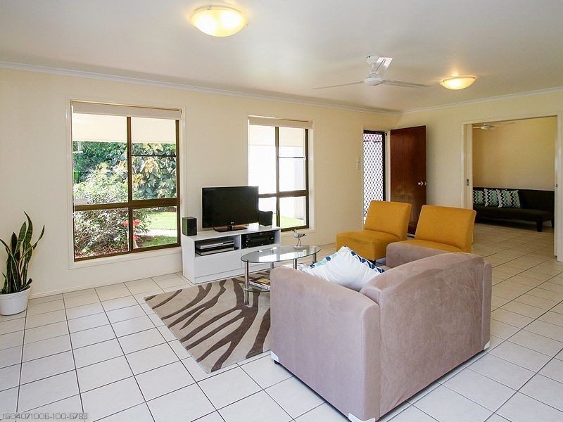 66 Kingfisher Parade, Toogoom QLD 4655